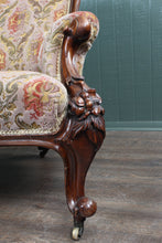 Load image into Gallery viewer, 19th Century Walnut English Chaise Lounge