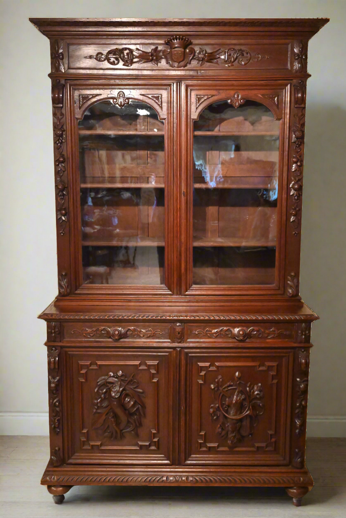 French Carved Oak Hunt Cabinet c.1870