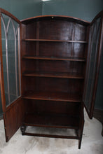 Load image into Gallery viewer, English Oak Bookcase c.1930