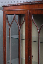 Load image into Gallery viewer, English Mahogany Display Cabinet c.1920