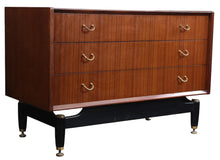 Load image into Gallery viewer, English GPlan Chest c.1960