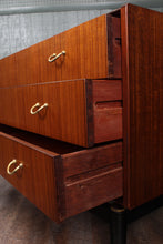 Load image into Gallery viewer, English GPlan Chest c.1960