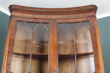 Load image into Gallery viewer, English Mahogany Corner Cabinet c.1950