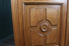 Load image into Gallery viewer, French Oak Bookcase c.1880