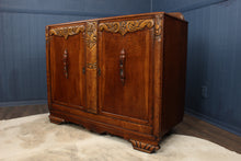 Load image into Gallery viewer, English Oak Sideboard c.1930