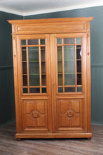 Load image into Gallery viewer, French Oak Bookcase c.1880