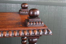 Load image into Gallery viewer, English Oak Server c.1910