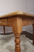 Load image into Gallery viewer, English Pine Farmhouse Table c.1920