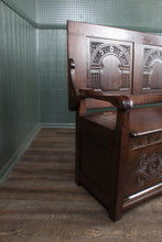 Load image into Gallery viewer, English Oak Monks Bench c.1900