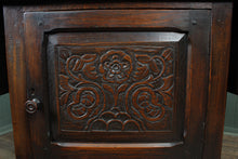 Load image into Gallery viewer, English Oak Cabinet c.1920