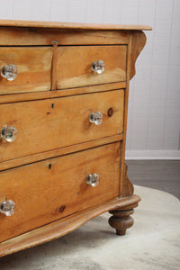 English Pine Chest of Drawers c.1880