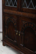 Load image into Gallery viewer, English Oak Leaded Glass Bookcase c.1920