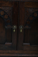 Load image into Gallery viewer, English Oak Leaded Glass Bookcase c.1920