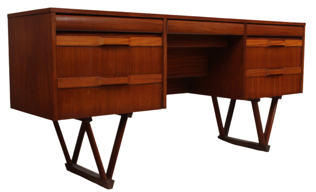 English Midcentury Sideboard by Elliots of Newbury c.1960