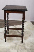 Load image into Gallery viewer, English Oak Barley Twist Occasional Table c.1900