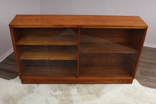 Load image into Gallery viewer, English Midcentury Bookcase c.1960