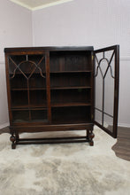 Load image into Gallery viewer, English Oak Bookcase c.1900