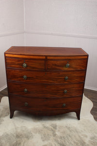 Handsome English Georgian Mahogany Bowfront Chest c.1830