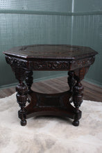 Load image into Gallery viewer, English Oak Handcarved Center Table c.1890