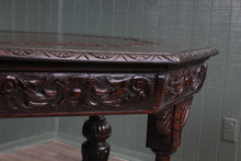 Load image into Gallery viewer, English Oak Handcarved Center Table c.1890