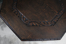 Load image into Gallery viewer, English Oak Handcarved Center Table c.1890