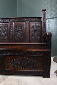 English Oak Settle c.1850