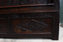 Load image into Gallery viewer, English Oak Settle c.1850