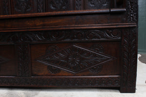 English Oak Settle c.1850