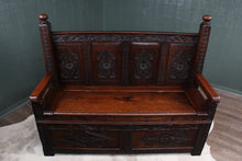 Load image into Gallery viewer, English Oak Settle c.1850