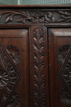 Load image into Gallery viewer, English Oak Settle c.1850