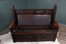 Load image into Gallery viewer, English Oak Settle c.1850