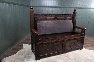 English Oak Settle c.1850