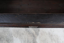 Load image into Gallery viewer, English Oak Settle c.1850