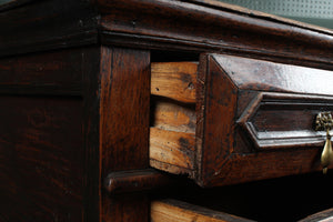 Period English Oak Chest of Drawers c.1690-1710