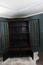 Load image into Gallery viewer, English Oak Bookcase c.1900