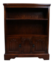 Load image into Gallery viewer, English Oak Bookcase