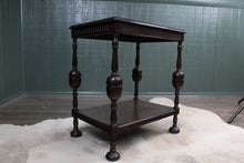 Load image into Gallery viewer, English Oak Occasional Table c.1900