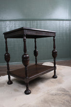 Load image into Gallery viewer, English Oak Occasional Table c.1900