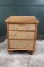 Load image into Gallery viewer, English Pine Chest of Drawers c.1900