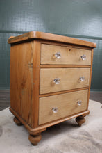 Load image into Gallery viewer, English Pine Chest of Drawers c.1900