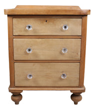 Load image into Gallery viewer, English Pine Chest of Drawers c.1900