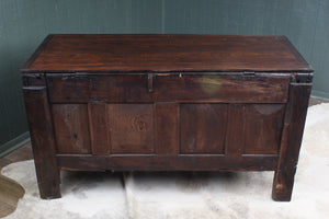 English Handcarved Oak Bedding Box c.1820