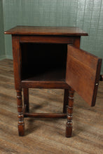 Load image into Gallery viewer, Petite English Oak Cabinet