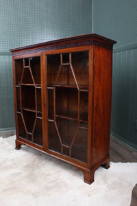 English Mahogany Bookcase c.1900