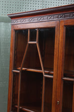 Load image into Gallery viewer, English Mahogany Bookcase c.1900