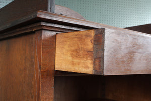 English Arts and Crafts Oak Cabinet c.1910