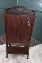 Load image into Gallery viewer, English Arts and Crafts Oak Cabinet c.1910