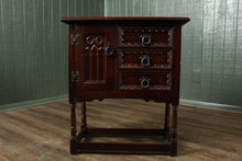 Load image into Gallery viewer, Petite Oak English Cabinet