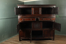 Load image into Gallery viewer, English Oak Livery Cupboard c.1676
