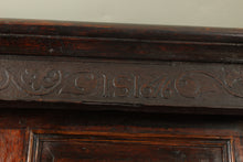 Load image into Gallery viewer, English Oak Livery Cupboard c.1676